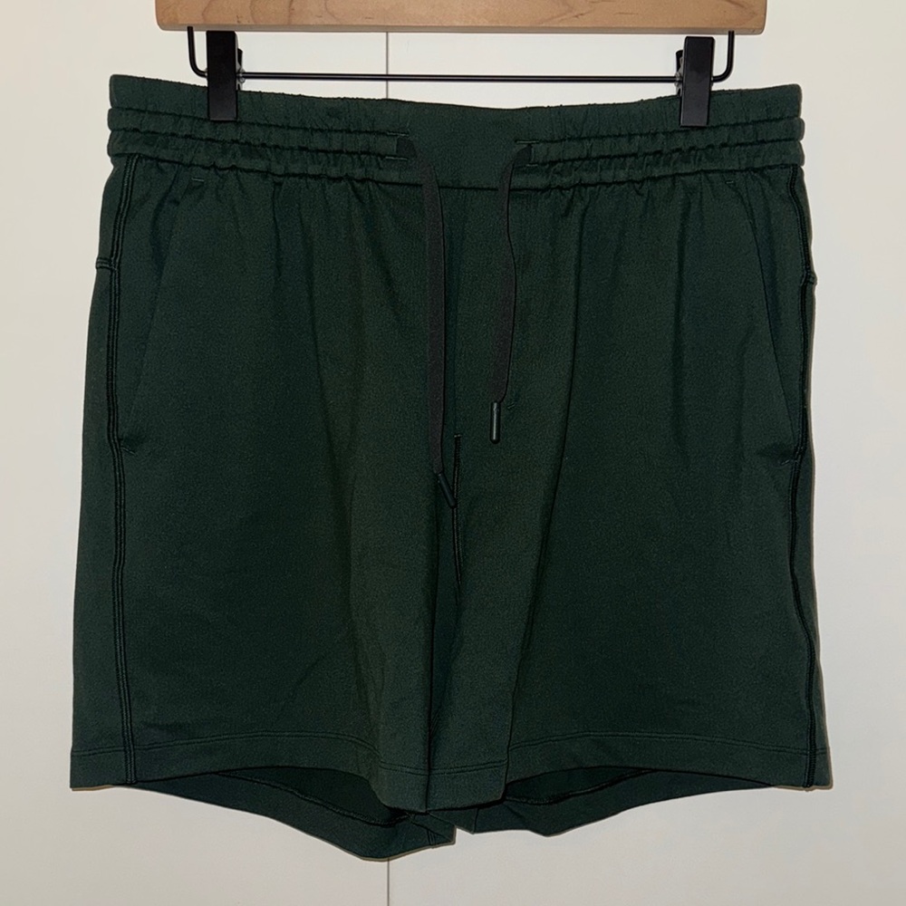 Lululemon Men's Green Shorts, 7” inseam